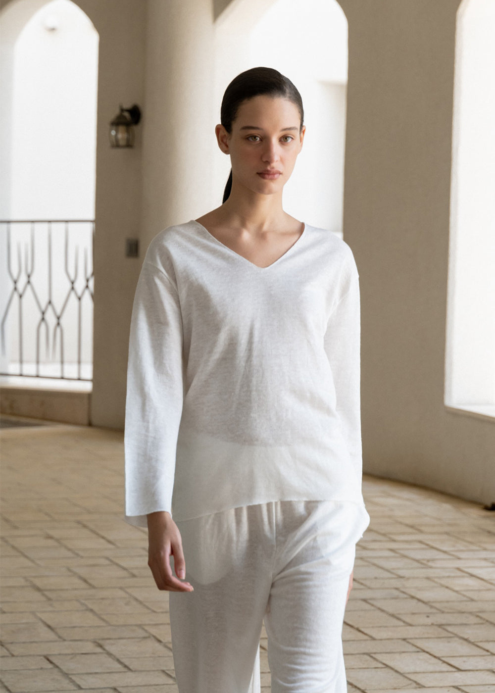 RELAXED-FIT PURE LINEN PANTS