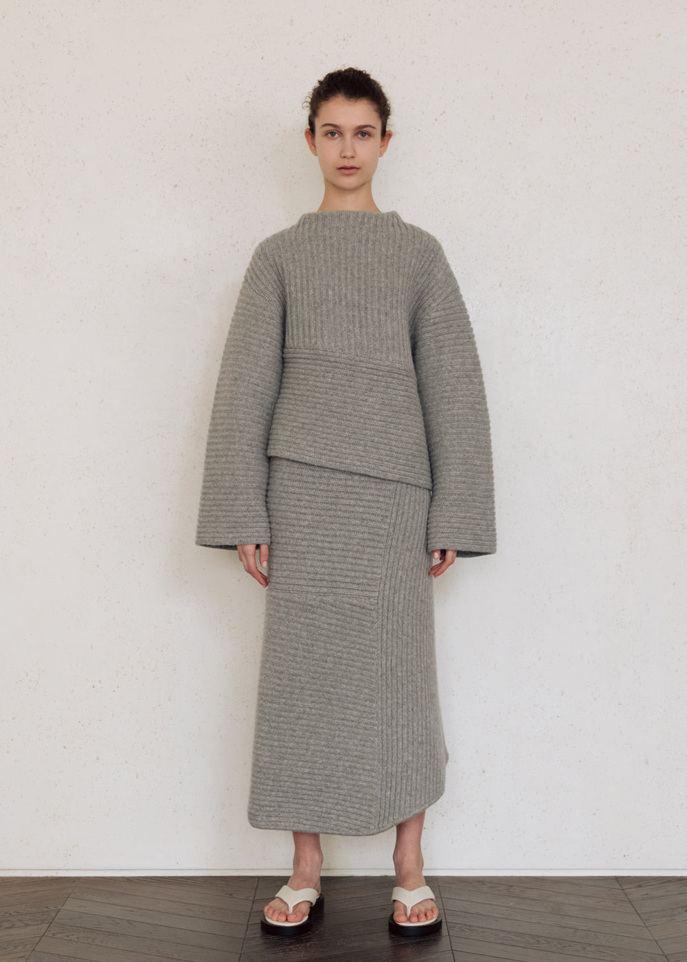 UNBALANCED MOCK NECK RIBBED SWEATER_GREY