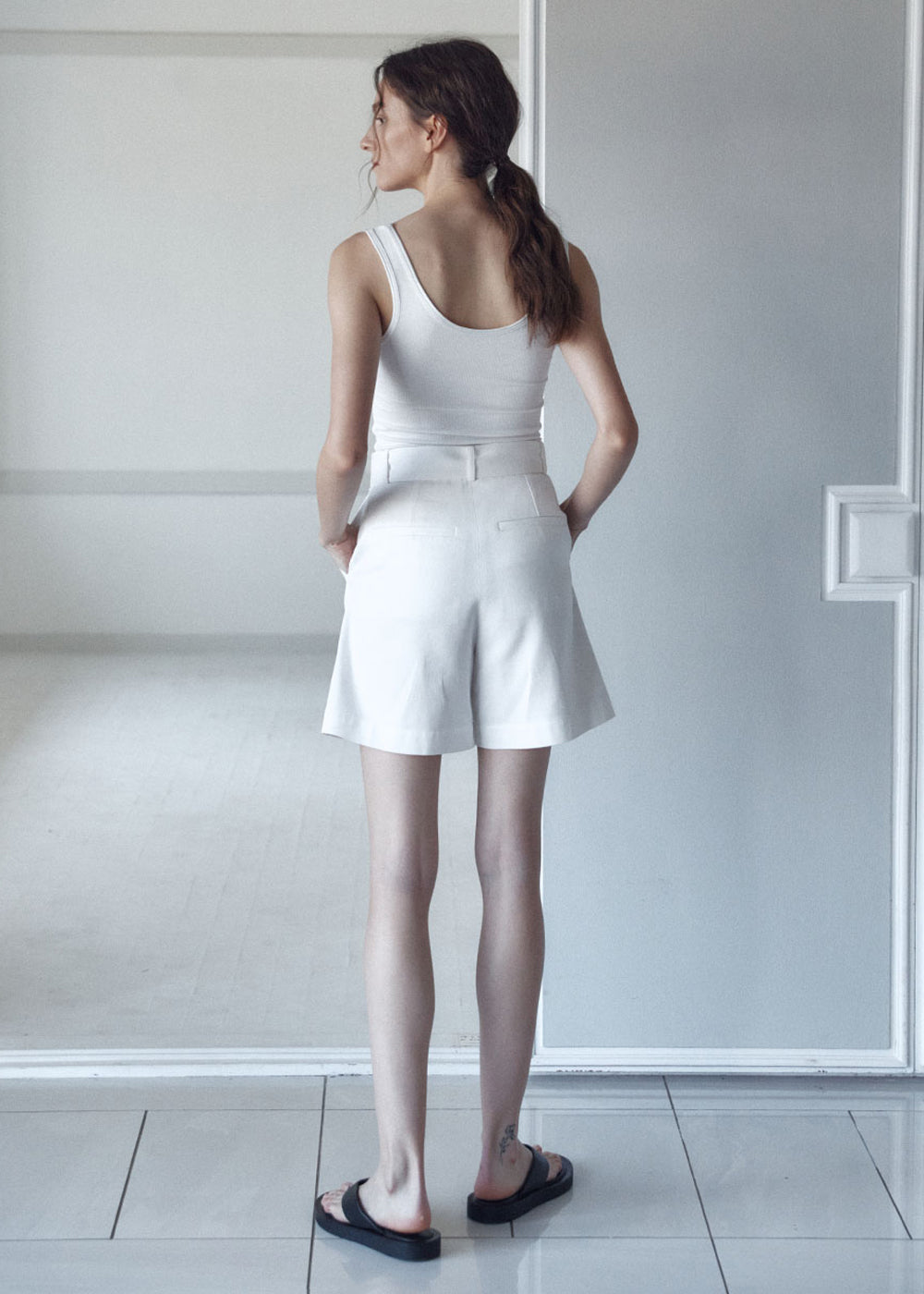 SATIN CONTRAST SLEEVELESS_IVORY
