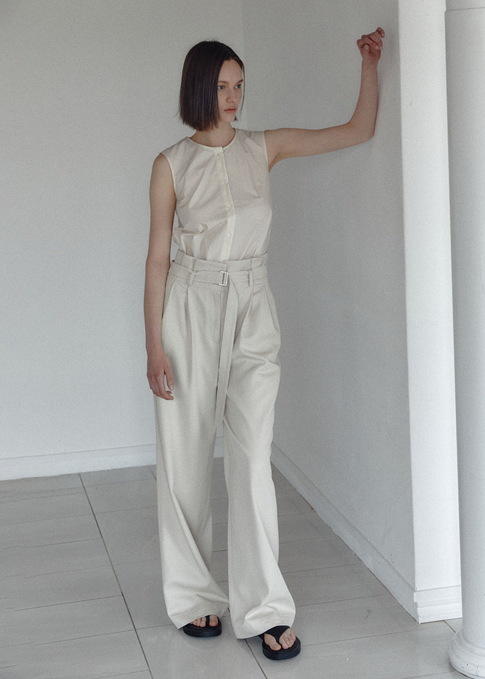 TWO-WAY BELTED JUMPSUIT_BEIGE