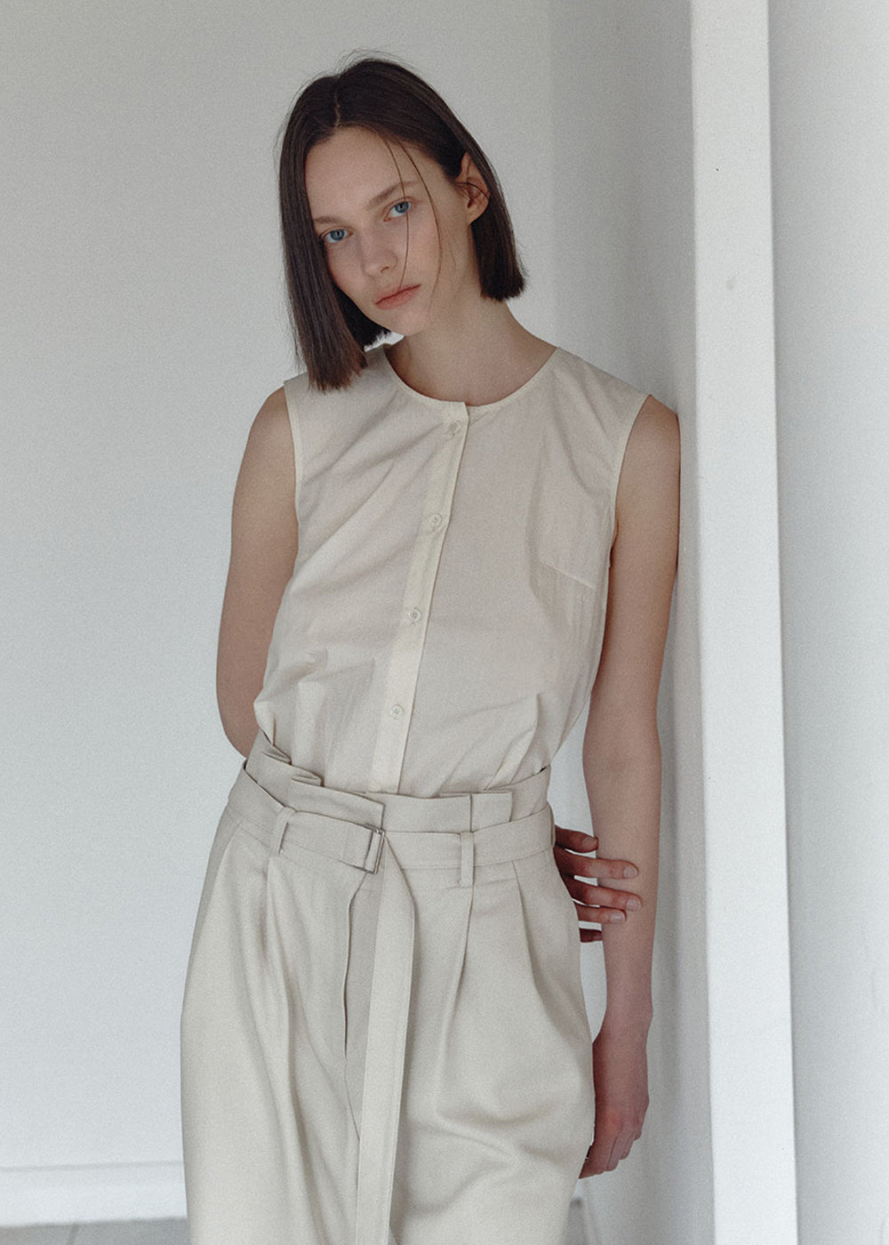 TWO-WAY BELTED JUMPSUIT_BEIGE