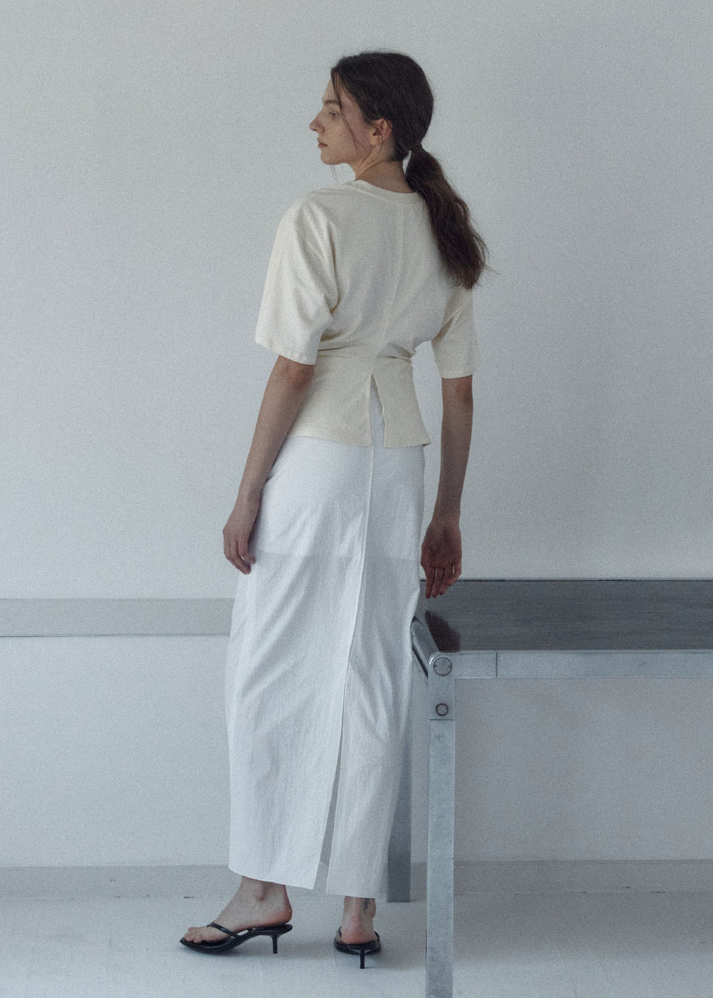 SIDE TUCKED JERSEY TOP_BUTTER