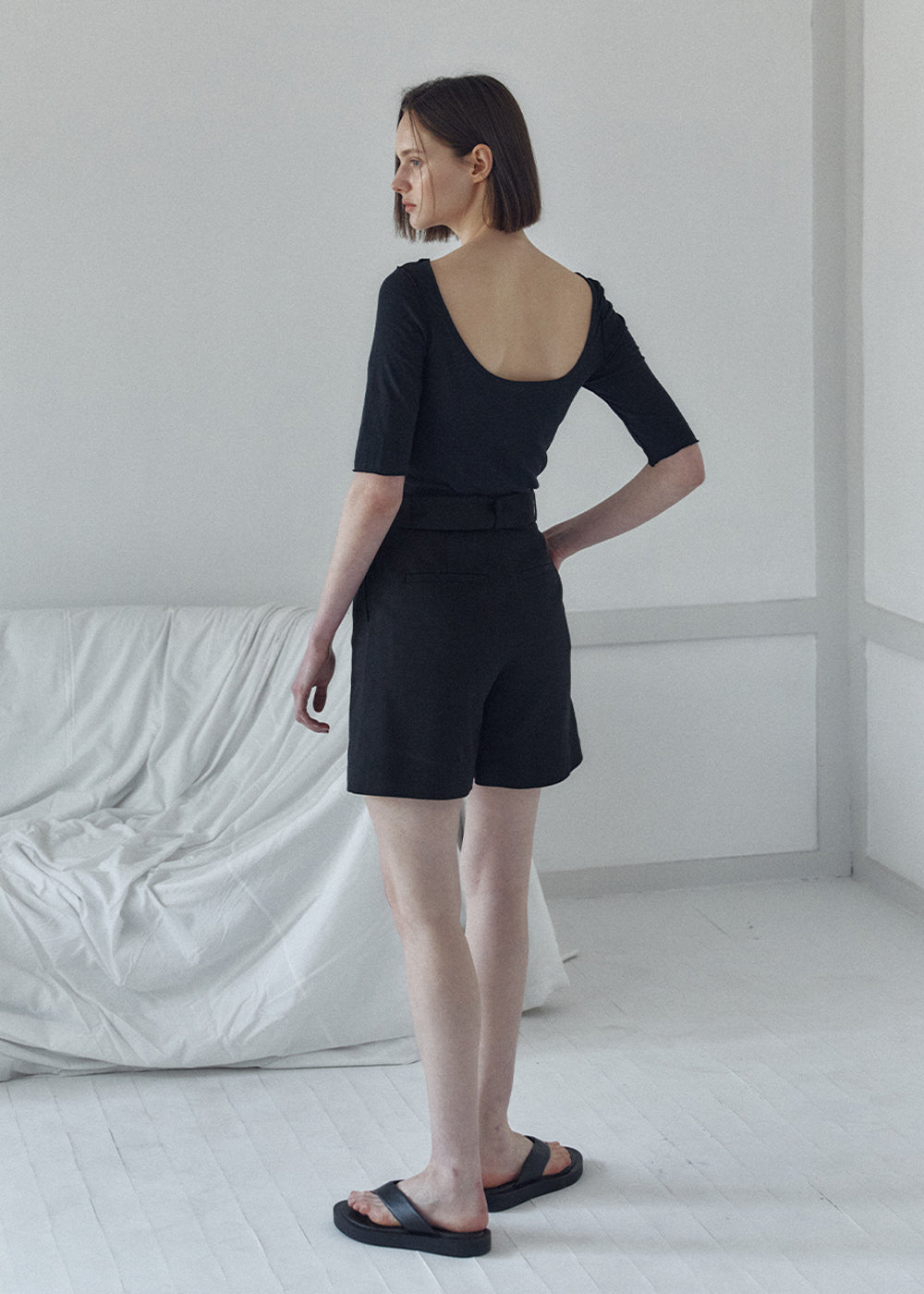 SOFT-COTTON BELTED HALF PANTS_BLACK