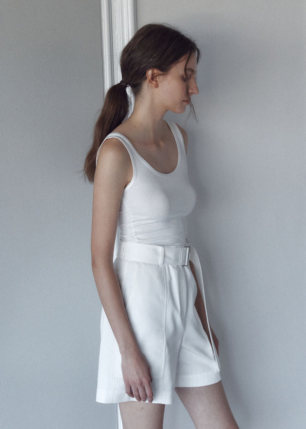 SOFT-COTTON BELTED HALF PANTS_IVORY