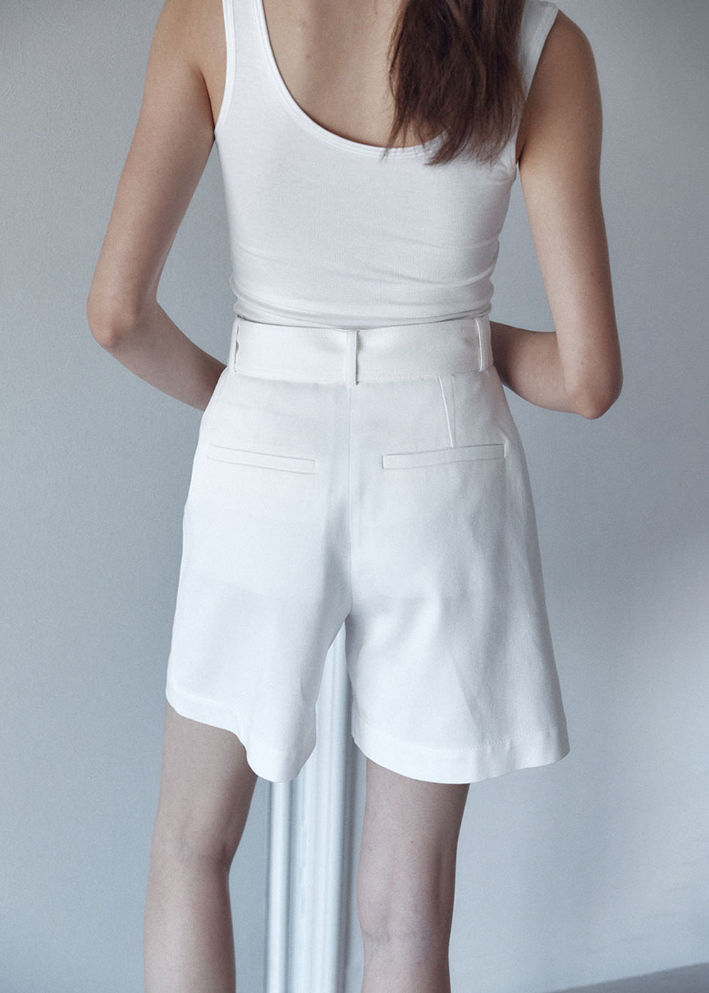 SOFT-COTTON BELTED HALF PANTS_IVORY