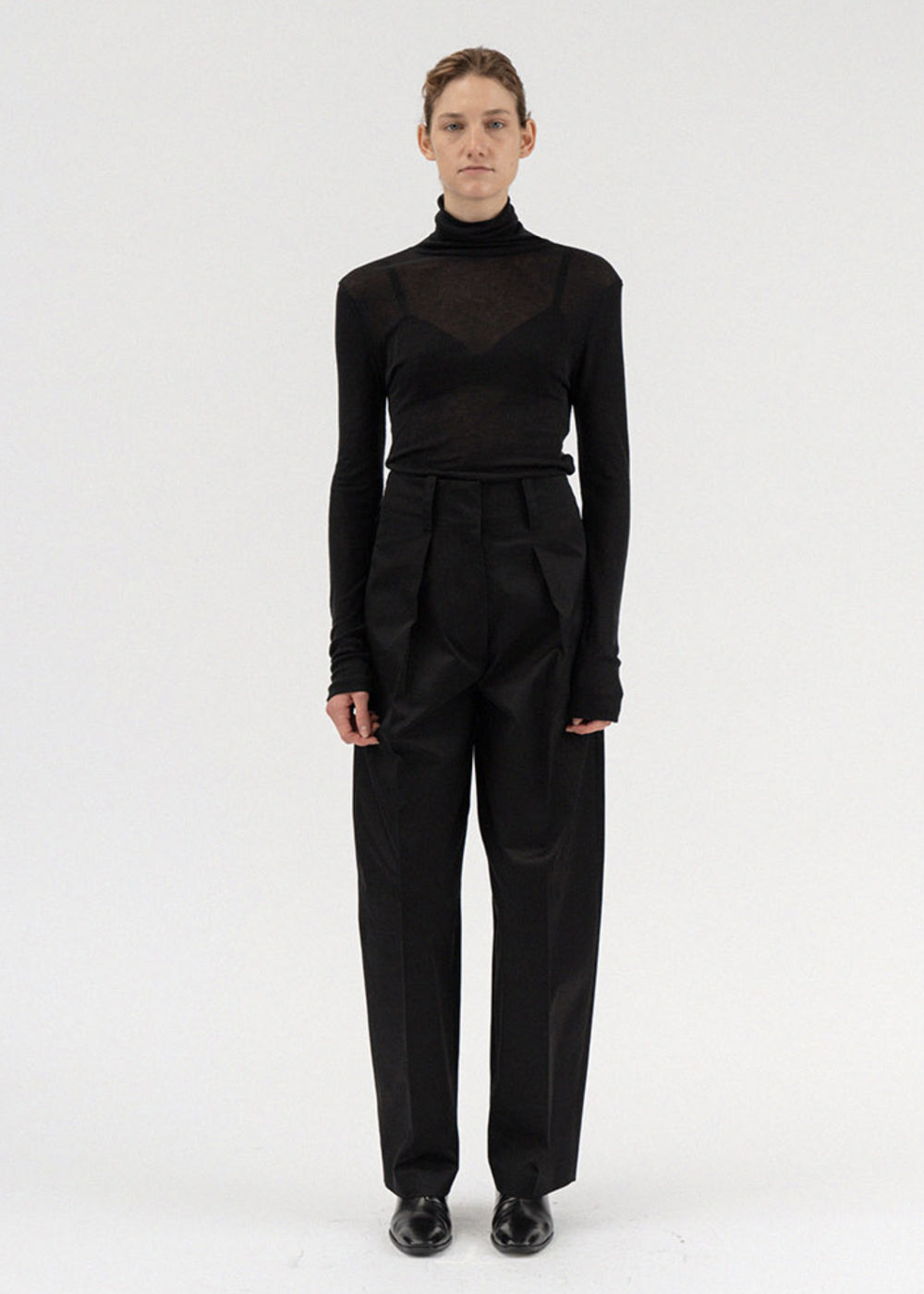 ONE PIN TUCK COTTON PANTS BLACK