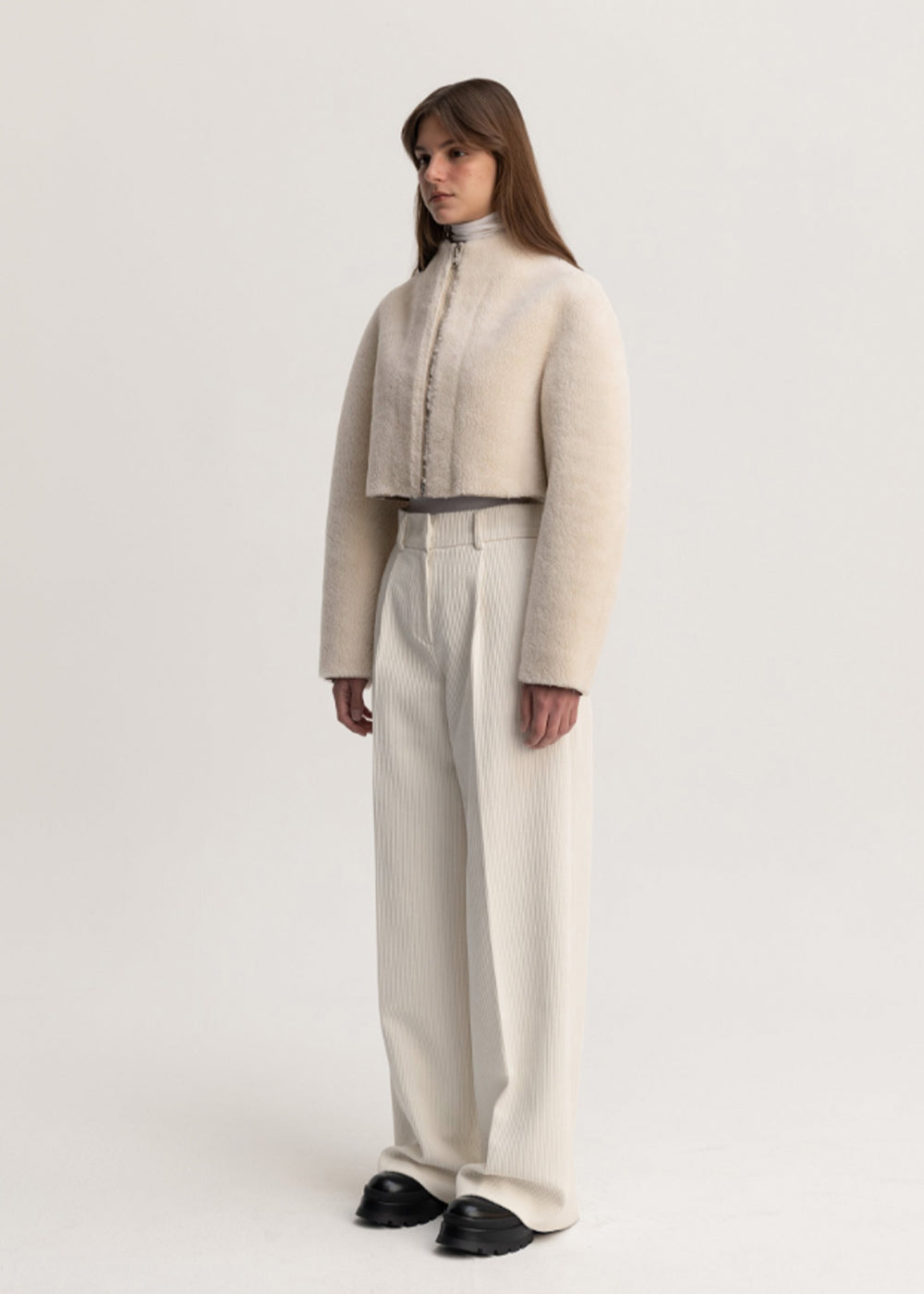 REVERSIBLE SHEARING CROPPED JACKET_CREAM