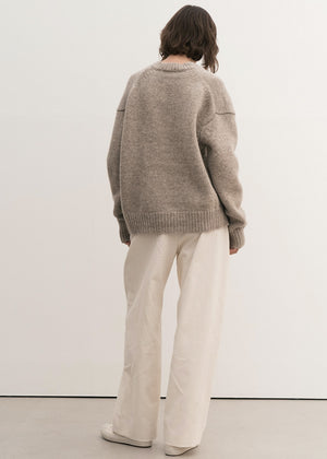 SHETLAND WOOL V NECK SWEATER BEIGE