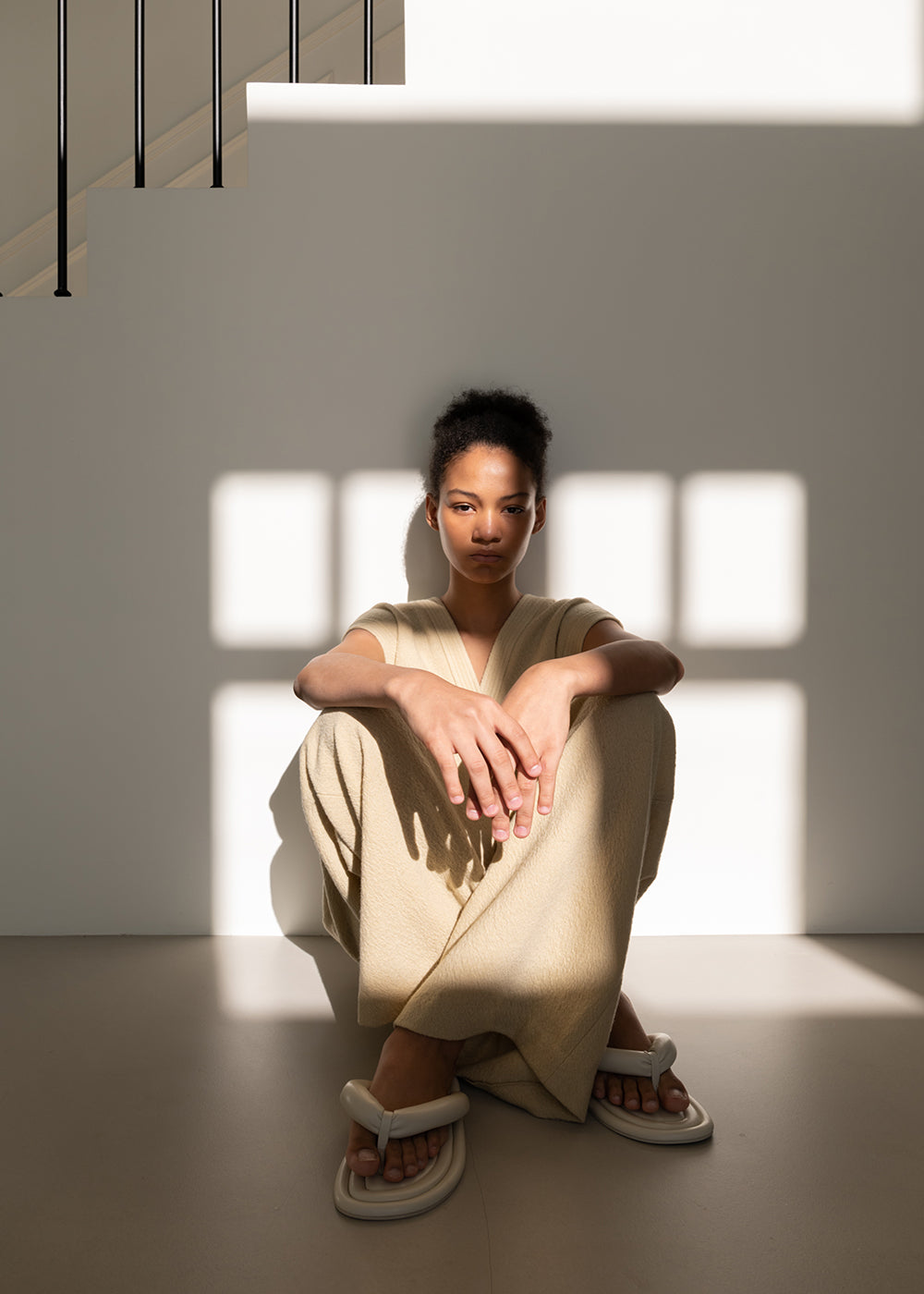 WOOL STITCH V-NECK JUMPSUIT BEIGE