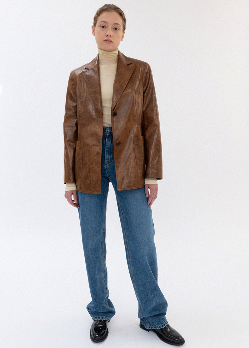 FAUX LEATHER SINGLE BUTTON JACKET_CAMEL