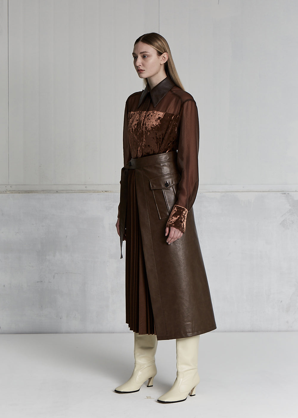VELVET MIXED SHEER SHIRTS _ BROWN