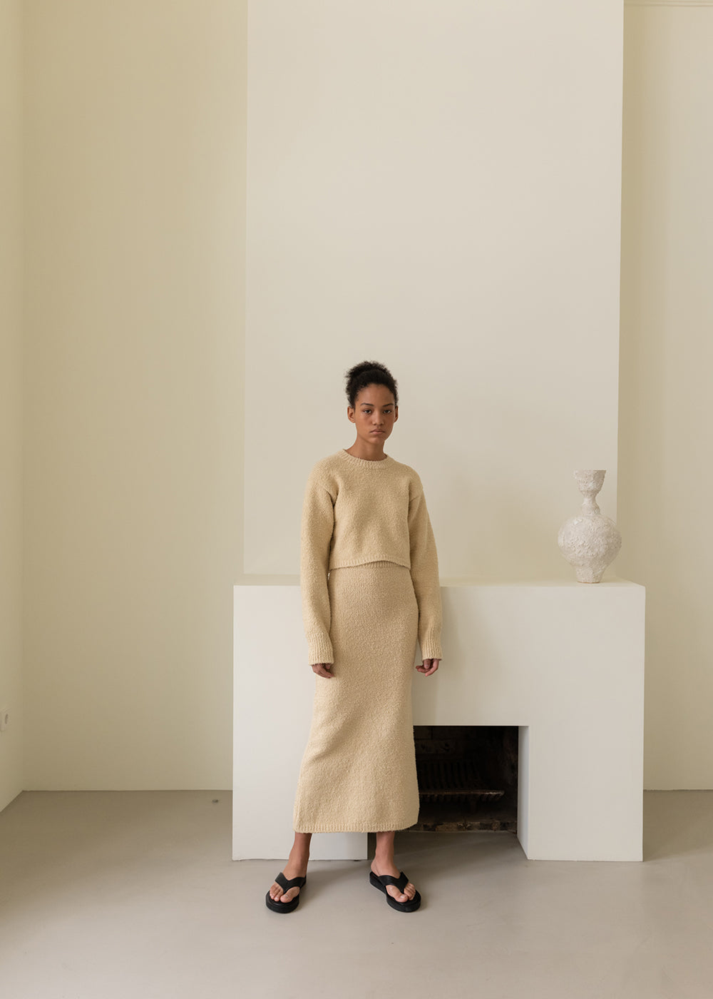 SHEARING ROUND NECK KNIT YELLOW