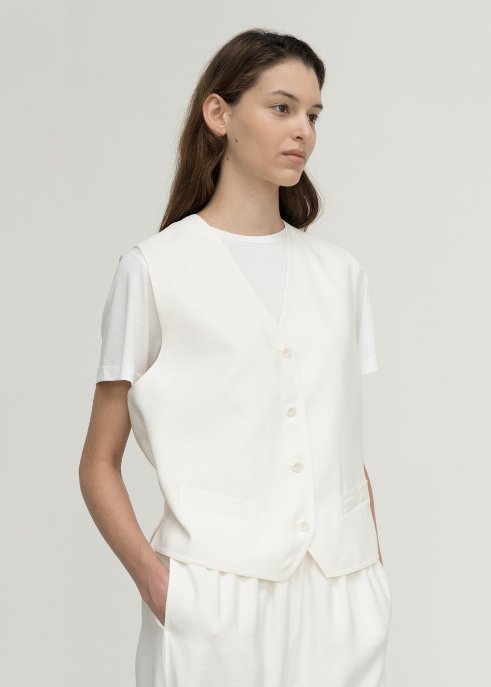 BAMBOO BUTON VEST CREAM