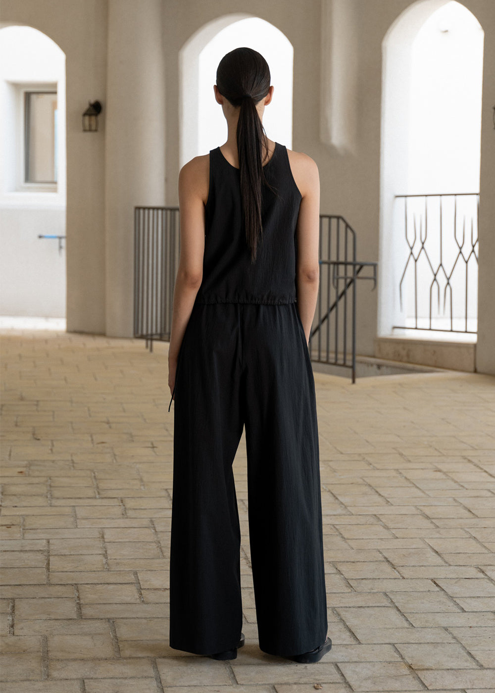 SEERSUCKER DRAWSTRING TOP